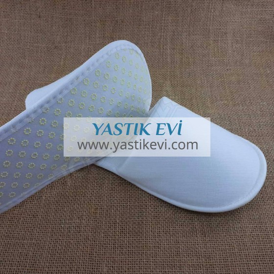 otel terliği, tek kullanımlık tela terlik, toptan otel tekstili, toptan otel terliği
